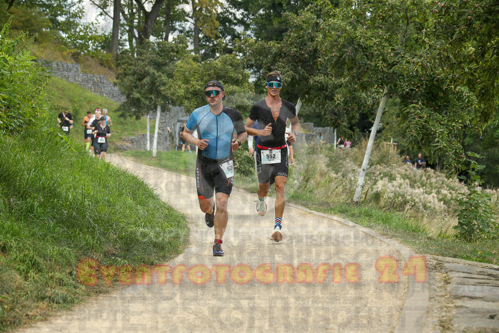 250824_1419_EX1_5811 | Sportfotografie im Rhein-Sieg Kreis, Köln, Bonn, NRW, Rheinland Pfalz, Hessen, etc. Unser Tätigkeitsfeld umfasst den Laufsport vom Volkslauf über den Marathon, Duathlon, Triathon bis zum Ultralauf wie Kölnpfad Ultra oder Schindertrail.