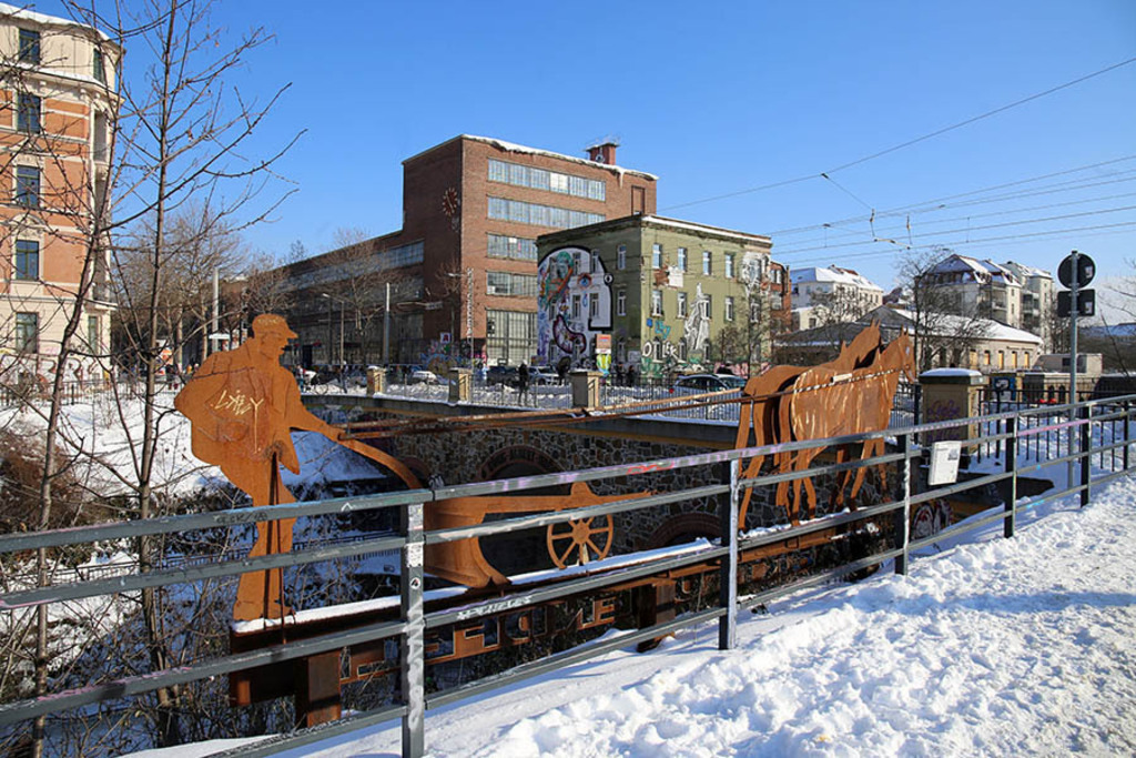 Karl-Heine-Kanal - Jahrtausendfeld | Entdecke über 20 Kategorien Leipzig-Motive: Foto-Downloads, hochwertige Poster, Leinwand- & Fine-Art-Prints. Jetzt Lieblingsfoto im Bildlexikon Leipzig Shop bestellen!
