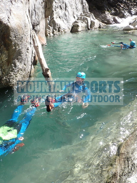 P9230039 | Bestelle die Bilder deines Berg- oder Wasser-Abenteuers mit Mountain Sports bequem von zu Hause aus direkt über unseren Online Fotoshop von pictrs.com. - Realisiert mit Pictrs.com