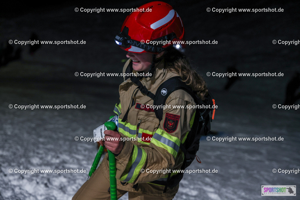 007A2025 | VerticalUp! #vertical_up_kitzbuehel #sportshot_your_pictrs #yourpictrs #dinafit #verticalup!2026