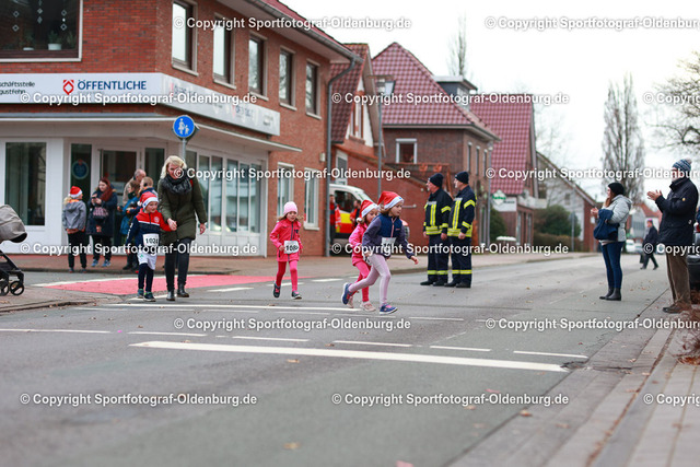 AMLA0444 | Bildershop "Sportfotograf-Oldenburg" mit Fotos von Sportevents in Oldenburg und Umzu. - Realisiert mit Pictrs.com