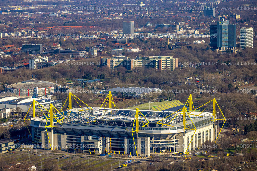 Dortmund230200779 | Luftbild, BVB Borussia Dortmund 09 Bundesligastadion, Signal Iduna Park, Blick nach Osten, Westfalenhalle, Dortmund, Ruhrgebiet, Nordrhein-Westfalen, Deutschland