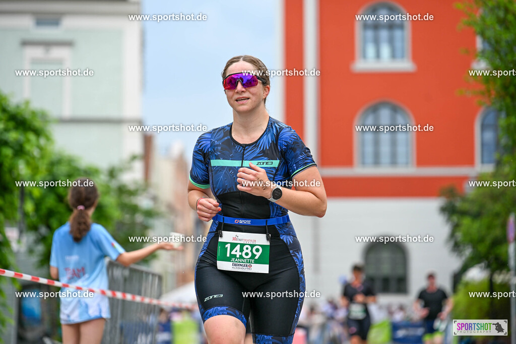 SZI_5394 | Stadttriathlon Erding 2025. #yourpictrs #sportshot_your_pictrs @Sportshotphotography #stadttriathlonerding Copyright: www.sportshot.de