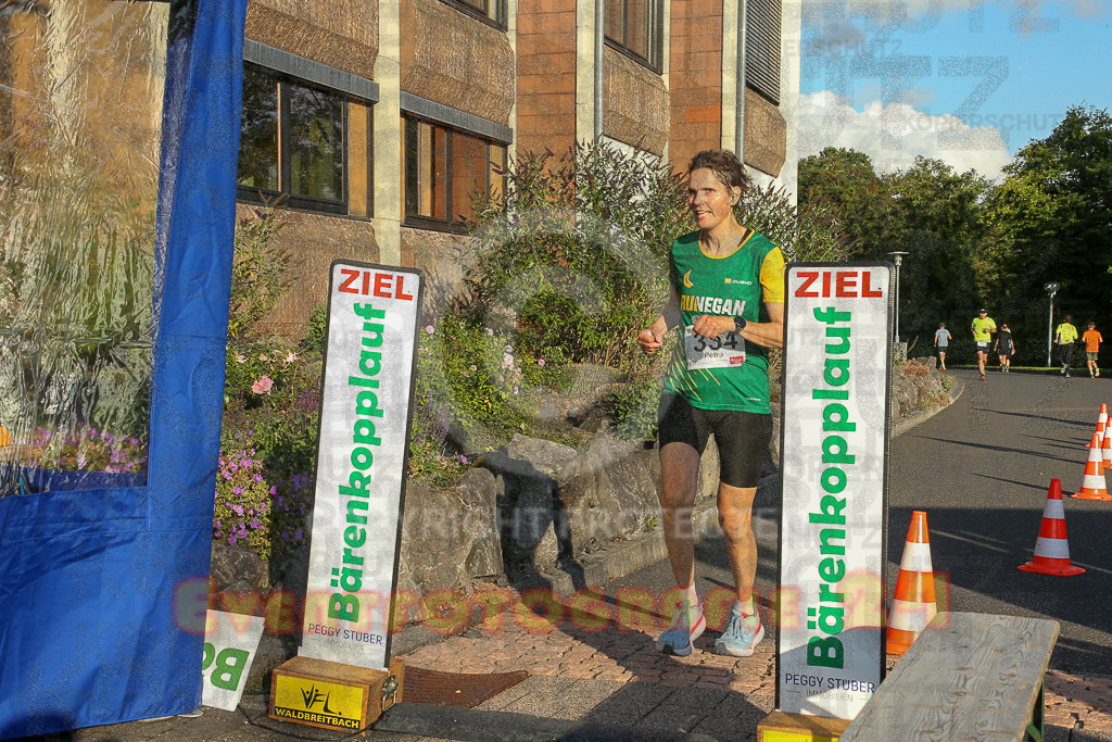 250801_1929_EX1_8067 | Sportfotografie im Rhein-Sieg Kreis, Köln, Bonn, NRW, Rheinland Pfalz, Hessen, etc. Unser Tätigkeitsfeld umfasst den Laufsport vom Volkslauf über den Marathon, Duathlon, Triathon bis zum Ultralauf wie Kölnpfad Ultra oder Schindertrail.
