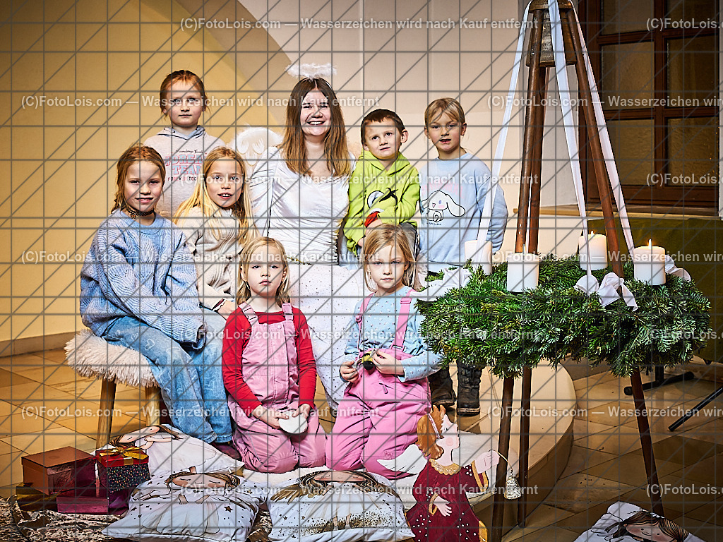 7850_Christkind_Sternenhaus | Hochzeitsfotograf mit dem Blick für´s Wesentliche, Firmung, Erstkommunion, Firmenfeiern, Sportfotoservice, Reproduktionen, Konzertfotografie, Pressefotografie, Luftbildfotografie, Innenarchitektur, Werbefotografie, Sponsoren-Livebildfotografie.