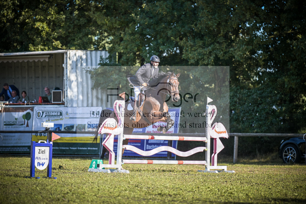 DOS_0120 | Entdecke hochwertige Reitturnierfotos von Foto Oger. Professionell, emotional und authentisch – jetzt Lieblingsmomente im Shop bestellen.Deutschlandweite Turnierfotografie. - Realisiert mit Pictrs.com