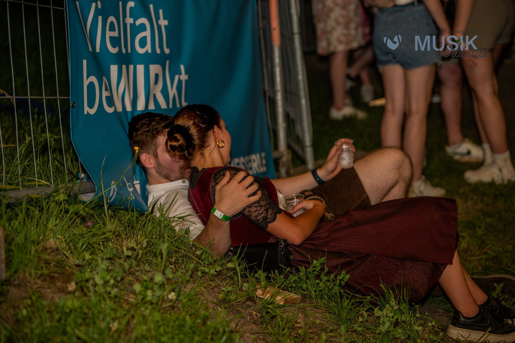 DSC_4037 | "Fussifoto.com – Ihr Ansprechpartner für hochwertige Fotografie! Entdecken Sie kreative Bilder und professionelle Dienstleistungen. Kontaktieren Sie uns für Ihre Projekte!"