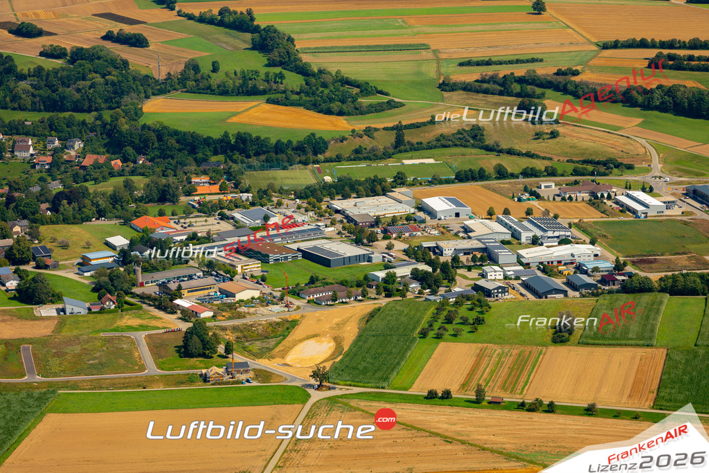 Das Luftbild zeigt :  Dornhan - Die Luftaufnahme wurde 2024 vom UL-Flugzeug aus erstellt ( keine Drohne ) - Hochauflösende Luftaufnahme - Für grossformatige Ausdrucke geeignet. Die Geschenkidee !Mit Lizenz und Bildrechte bestellbar