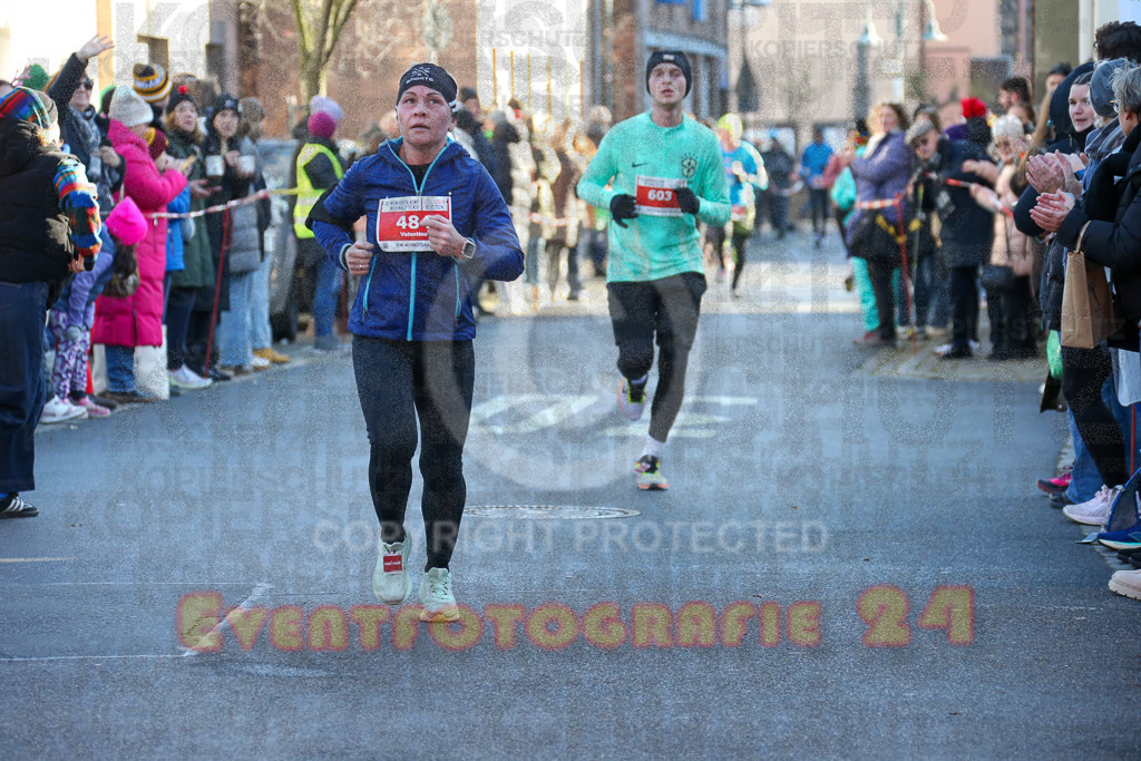 241201_1228_EX1_2268 | Sportfotografie im Rhein-Sieg Kreis, Köln, Bonn, NRW, Rheinland Pfalz, Hessen, etc. Unser Tätigkeitsfeld umfasst den Laufsport vom Volkslauf über den Marathon, Duathlon, Triathon bis zum Ultralauf wie Kölnpfad Ultra oder Schindertrail.