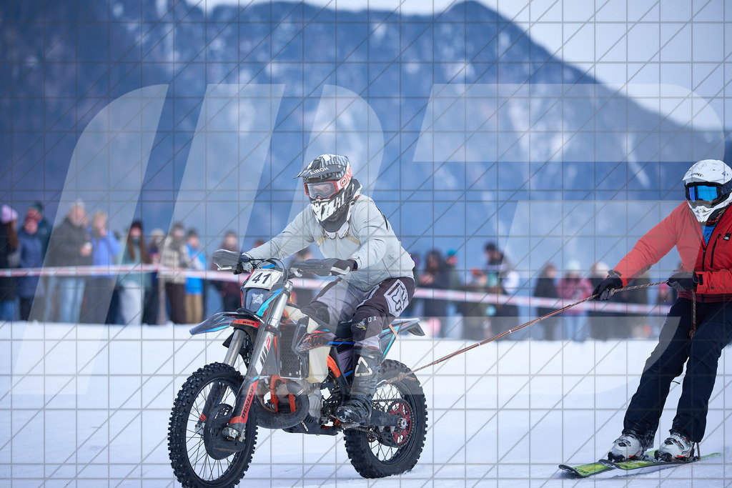 11. Holzknecht Skijöring | Skijöring am 24.01.2026: 11. Holzknecht Skijöring in Gosau am Dachstein, Oberösterreich, ÖsterreichFoto: © 2026 Martin Bihounek | mb-creative.eu