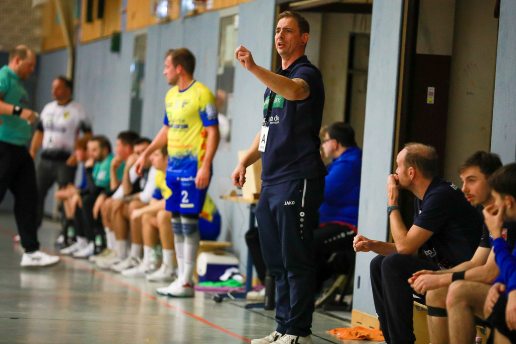 SVN_OscRheinhausen_021124_054 | Bildergalerie von Sport-Ereignissen aber auch von weiteren spannenden Dingen - nicht nur vom Niederrhein. In Anlehnung an den bekannten Spruch von Hanns Dieter Hüsch heißt das Motto: "Niederrhein ist überall".  - Realisiert mit Pictrs.com