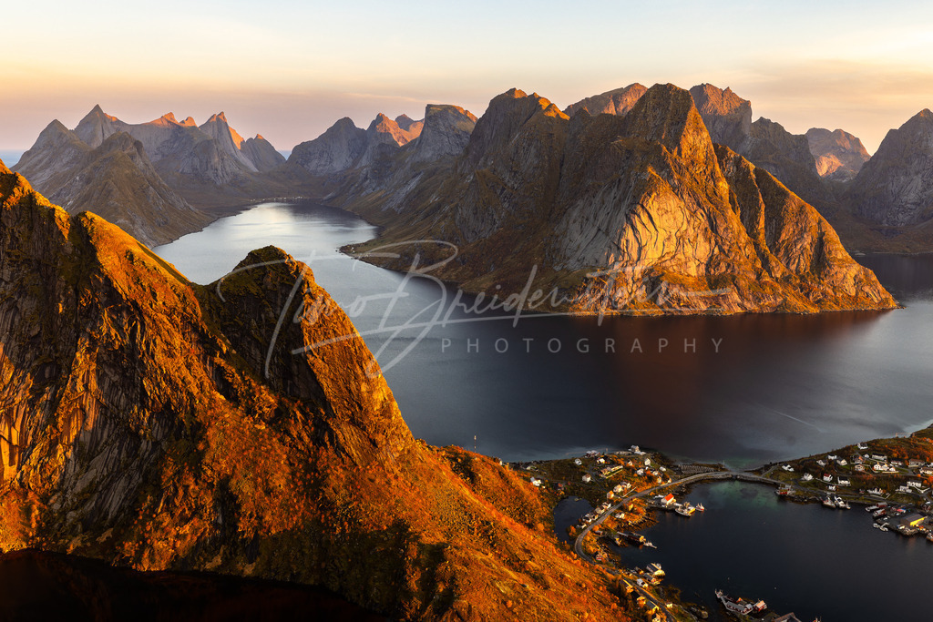 20261001-2N8A9552 Kopie | Buy high-quality aviation and travel photography prints by professional photographer Timo Breidenstein. Authentic images, professionally printed, worldwide shipping. - Realisiert mit Pictrs.com