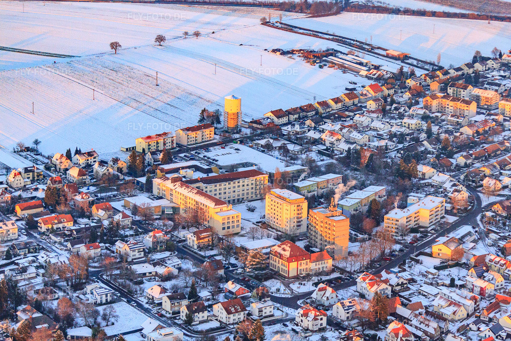 Luftbild: Asklepios Südpfalzkliniken im Winter bei Schnee in Kandel im Bundesland Rheinland-Pfalz in Deutschland. Foto: IMG_54807.jpg vom 08.12.2012 durch Werner Riehm/FLY-FOTO.de