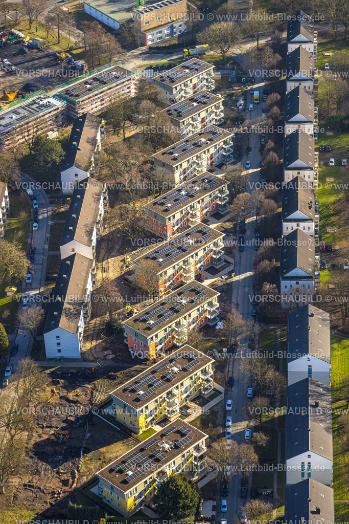 Dortmund240102221 | Luftbild, Wohngebiet-Siedlung Mehrfamilien-Reihenhäuser mit Solardach, Huckarder Straße, Verkehrssituation, Huckarde, Dortmund, Ruhrgebiet, Nordrhein-Westfalen, Deutschland