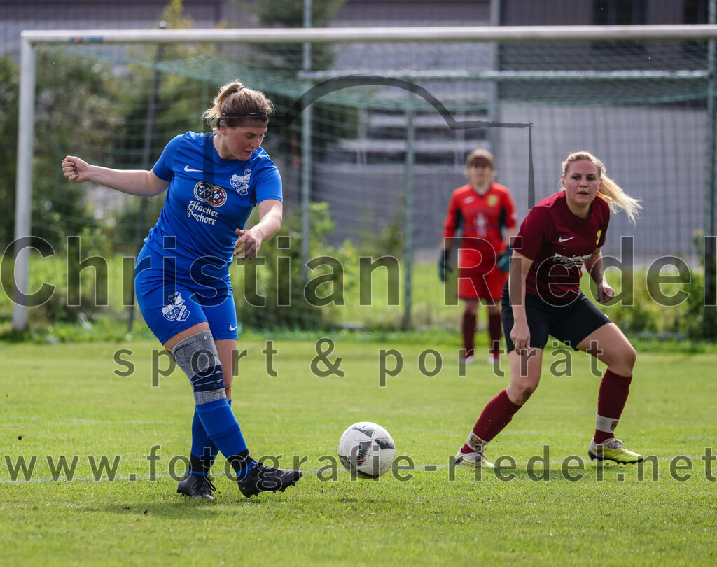 2023-09-03_075_Teamware_Cup_2023 | Oberding, Deutschland, 03.09.2023:
Fußball, TS Teamwear Cup 2023, Vorrunde, FC Schwaig gegen FC Langengeisling, Endergebnis: 

Foto: Christian Riedel / fotografie-riedel.net