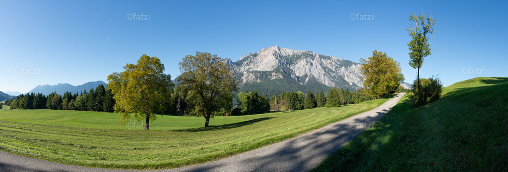 Dobr Panorama 2025 (Hohenthurn)_164015__fatzi-Pano | Fatzi Bilder-Archiv! 
Die Bilder sind für private Nutzung lizenzfrei. Die kommerzielle Nutzung ist möglich und erwünscht, jedoch bitte ich um vorherige Kontaktaufnahme per E-Mail (info@fatzi.at) oder unter +43 650 7828269 - Realisiert mit Pictrs.com