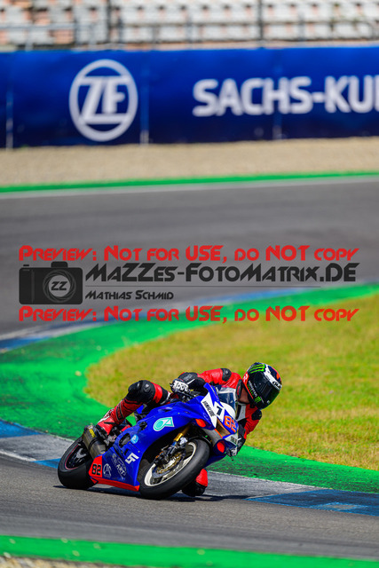 MaZZes_FotoMatrix_240615_6007705_3057 | GELB