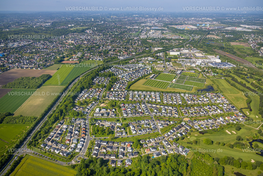 Dortmund230503628Hohenbuschei | Luftbild, DSW 21 Dortmunder Stadtwerke, Wohngebiet Hohenbuschei, BVB 09 Borussia Dortmund Trainingszentrum, Adi-Preißler-Allee, Brackeler Feld, Brackel, Dortmund, Ruhrgebiet, Nordrhein-Westfalen, Deutschland