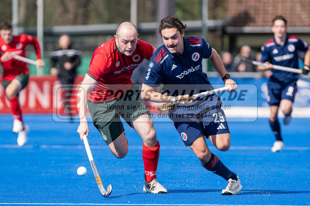 HK_20240323_109922 | 1. Bundesliga Hockey Herren Crefelder HTC - Mannheimer HC am 23.3.2024 Crefelder HTC  Hüttenallee, Krefeld , van Laak Max ( Crefelder HTC #5 ) , Nico Reichert ( Mannheimer HC #29 )