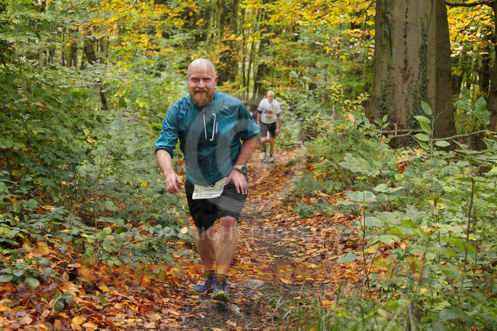 251026_1258_EV4_6260 | Sportfotografie im Rhein-Sieg Kreis, Köln, Bonn, NRW, Rheinland Pfalz, Hessen, etc. Unser Tätigkeitsfeld umfasst den Laufsport vom Volkslauf über den Marathon, Duathlon, Triathon bis zum Ultralauf wie Kölnpfad Ultra oder Schindertrail.