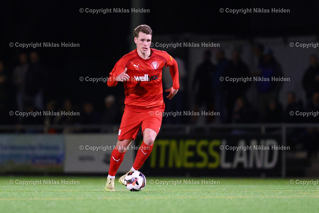 NH_FCKiliaKiel_TuSRotenhof_FlensOberliga_18032026 | #18 Paul Meseberg (FC Kilia Kiel)Fußball I Herren I Flens Oberliga I Saison 2025-2026 I 18. Spieltag I FC Kilia Kiel - TuS Rotenhof I 18.03.2026 I Kilia Stadion