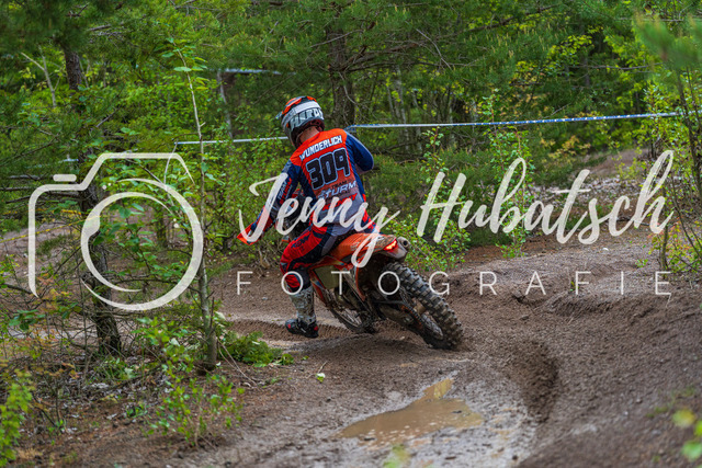 JHF.DEM.Meltewitz.1.72 | jennyhubatsch-endurofotografie