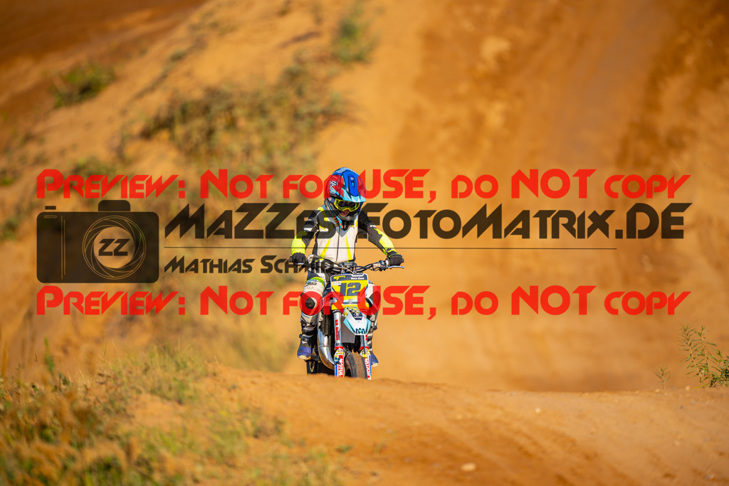 MaZZes-Fotomatrix-20260815-598881 | ROOKIES