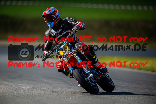 MaZZes_FotoMatrix_220904_8161 | S2