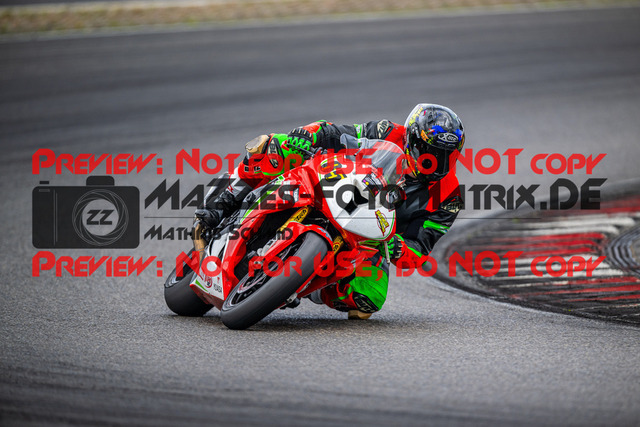 MaZZes_FotoMatrix_230719_4251 | ROT