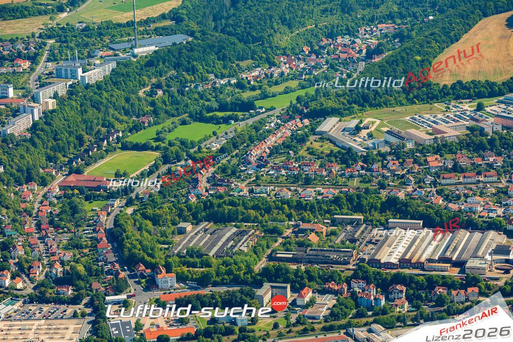 Luftbild der Stadt Meiningen - Das Luftbild wurde 2025 vom UL-Flugzeug heraus erstellt ( keine Drohnenaufnahme ) - Hochauflösende Luftaufnahme - für Wandbilder und großformatige Ausdrucke geeignet. Das besondere Geschenk!Hier alle&nbsp;Infos zur Lizenzierung der LuftaufnahmeWir fliegen auch dieses Jahr wieder in Ihre Region um Luftbilder zu erstellen.- Luftbild anfragen