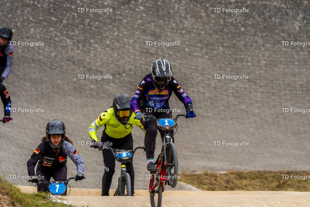BayBMX2026-06216 | Fotogalerie von Thomas Dettweiler mit Eventbildern und lizenzfreien Fotos. Perfekt als Wandbild, für Büro, Website oder private Nutzung. - Realisiert mit Pictrs.com