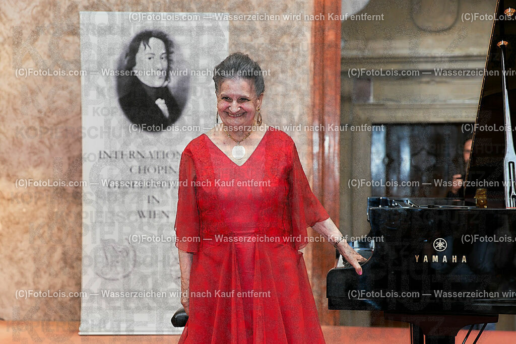 ALS0823_XXXIX-Chopin-Festival_Nocturno_Crudeli Marcella | (C)FotoLois.com, Alois Spandl, XXXIX. internationales CHOPIN-Festival in der Kartause Gaming, NOCTURNO - nächtliches Konzert bei Kerzenlicht, Sa 5. August 2023.