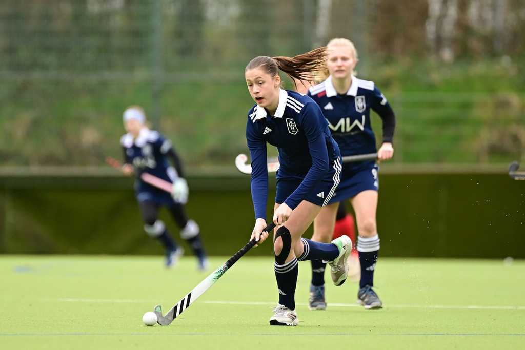 Hockey I Frauen I Saison 2023-2024 I Testspiel I TG Heimfeld - Klipper THC Hamburg | Der Sportfotograf. - Realisiert mit Pictrs.com