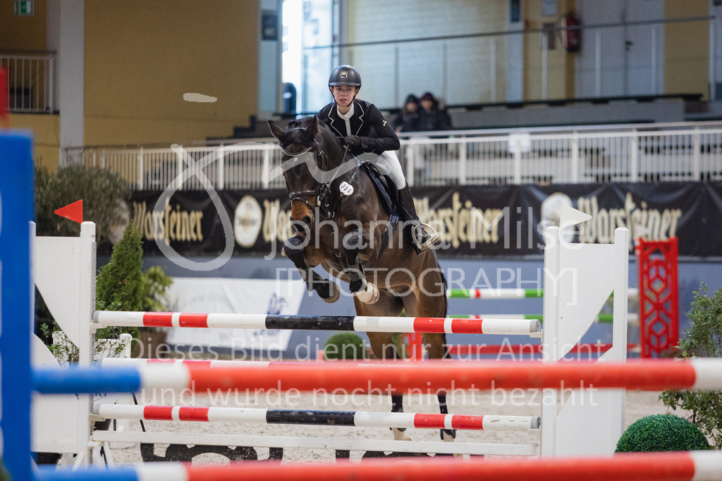 221217_Warstein_Stil-M-256 | Deine schönsten Turniermomente als professionelle Fotos! Entdecke hochwertige Pferdesport-Fotografie im Online-Shop. Jetzt Fotos finden & bestellen!