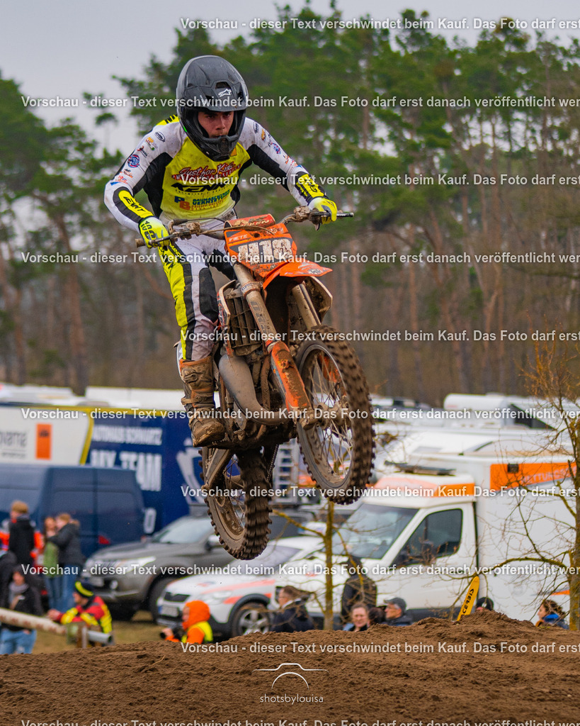 20260412_MCCBensdorf-1428 | Sportfotografin aus Berlin-Brandenburg mit Fokus auf Motocross. Ich halte deine sportliche Leistung und echte Emotionen auf und neben der Strecke professionell fest. Entdecke die Fotos von deinem Rennen und bestelle sie direkt hier im Shop.