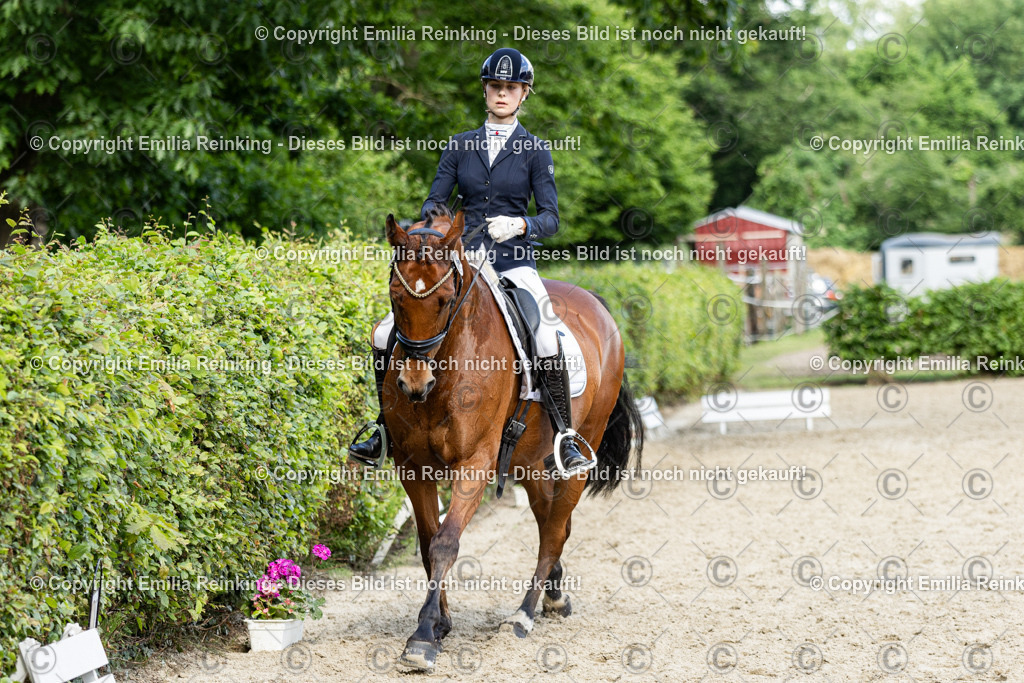 CL5A6302-2 | Emilia Reinking Fotografie - Realisiert mit Pictrs.com