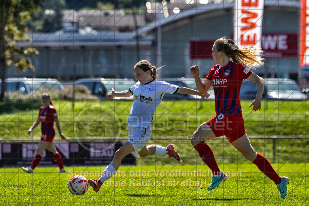 20260906_125126_0338-Bearbeitet_(c)_by_PhotoPeet | Lena Paukert (1.FC Donzdorf #12) zum 3:01.FC Donzdorf (weiß) vs. 1.FC Heidenheim 1846 (rot), Fußball, Frauen-Verbandspokal Gruppe 2, 2. Runde, Saison 2026/2027, Rasenplatz Lautertal Stadion, Süßener Straße 16, 73072 Donzdorf, 06.09.2026 - 11:00 Uhr,Foto: PhotoPeet / Sport- &amp; Eventfotografie / Peter Harich