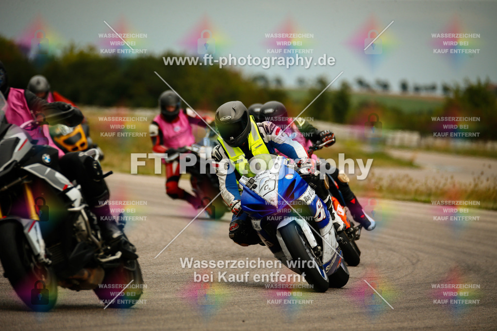 _MOT6697 | Hier findet Ihr Bilder von Touristenfahrten auf der Nürburgring Nordschleife oder von anderen Veranstaltungen die ich besucht habe. Viel Spass beim Durch Schauen 