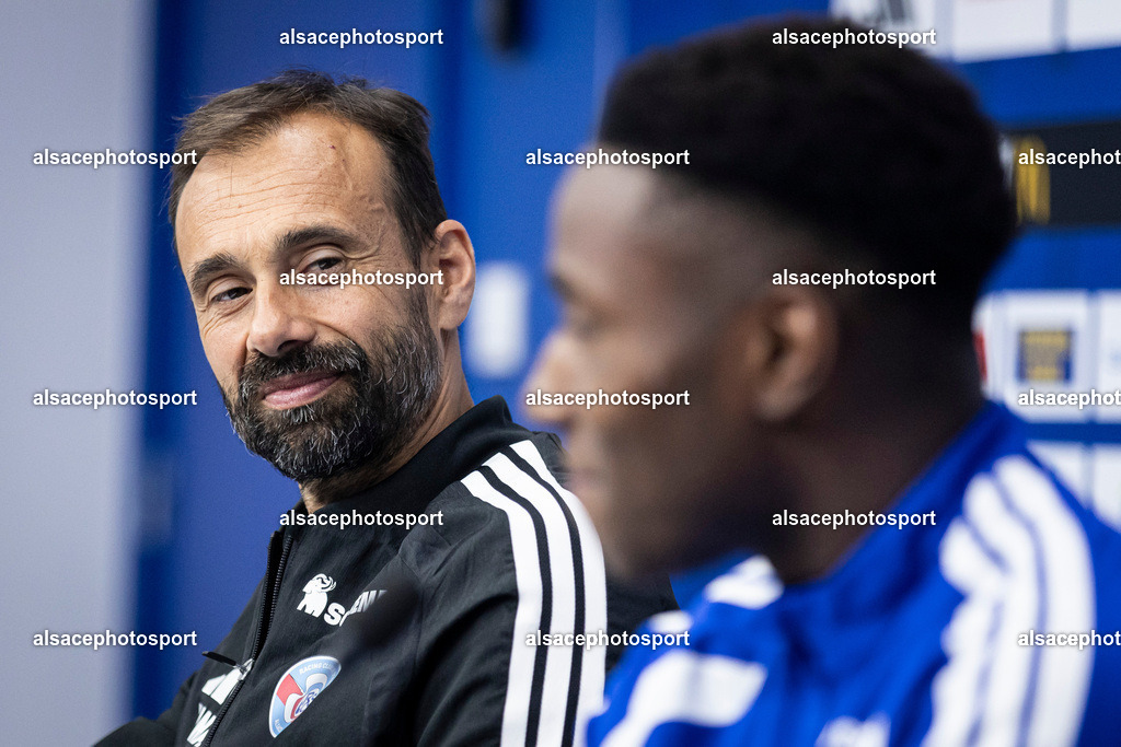 _B7A5133 | Hugo Oliveira and Dario Essugo attend a press conference at Stade de la Meinau in Strasbourg, France, on October 23, 2026, ahead of Racing Club de Strasbourg Alsace's Ligue 1 match against Stade Rennais FC. - Realisiert mit Pictrs.com