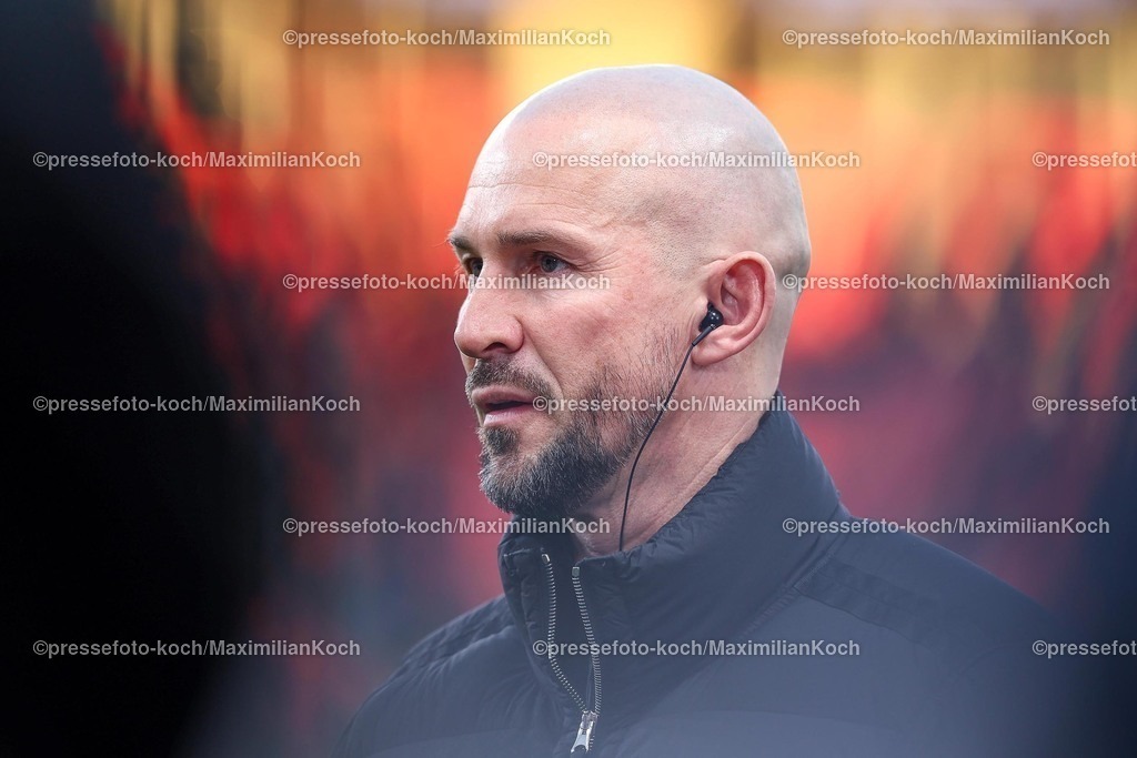 Lev02022502109 | 02.02.2025, Fußball, Bayer 04 Leverkusen - TSG 1899 Hoffenheim, 1. Fußball Bundesliga, 20. Spieltag, BayArena, Saison 2024 2025: Cheftrainer Christian Ilzer (Trainer Hoffenheim)DFB regulations prohibit any use of photographs as image sequences and or quasi-video.