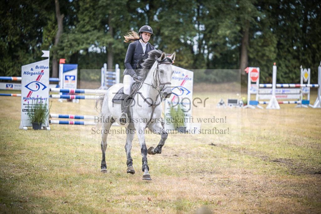 DOS_0214 | Entdecke hochwertige Reitturnierfotos von Foto Oger. Professionell, emotional und authentisch – jetzt Lieblingsmomente im Shop bestellen.Deutschlandweite Turnierfotografie. - Realisiert mit Pictrs.com
