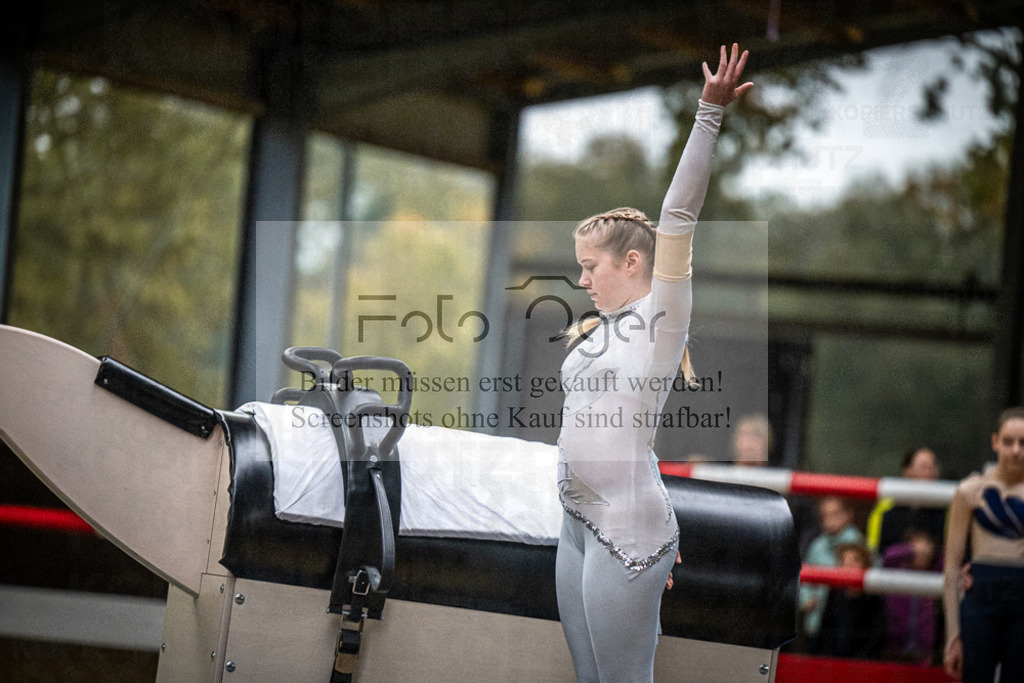 DOS_0134 | Entdecke hochwertige Reitturnierfotos von Foto Oger. Professionell, emotional und authentisch – jetzt Lieblingsmomente im Shop bestellen.Deutschlandweite Turnierfotografie. - Realisiert mit Pictrs.com