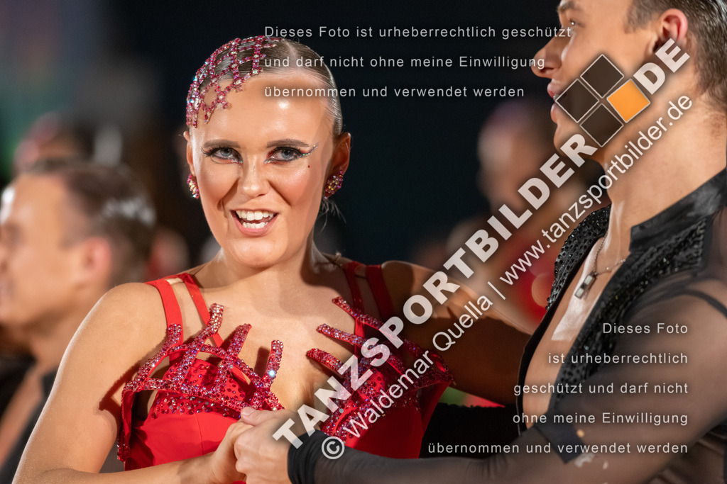 20260321-13245 | Hier finden Sie Tanz Bilder vom Latein und Standard Formationen tanzen. Sportbilder vom Tanzsport. Schöne Fotos und von Weltmeisterschaft, Europameisterschaft, Bundesliga, Regionalliga, Oberliga und Landesliga sowie von GOC Stuttgart, DanceComp, WM Bremen