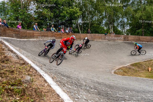 BayBMX2026-05444 | Fotogalerie von Thomas Dettweiler mit Eventbildern und lizenzfreien Fotos. Perfekt als Wandbild, für Büro, Website oder private Nutzung. - Realisiert mit Pictrs.com