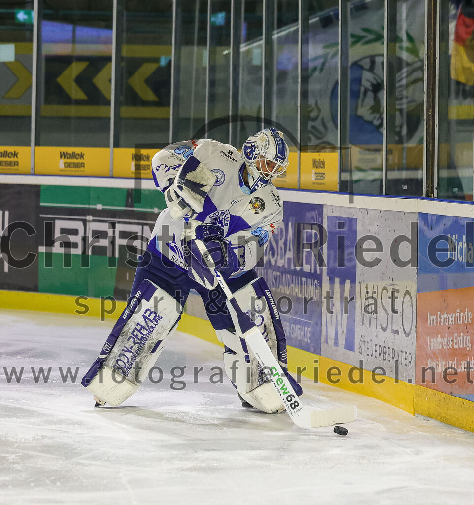 2026-01-23_022_TSV_Erding_gegen_SC_Riessersee | Erding, Deutschland, 23.01.2026:Eishockey, Oberliga Süd 2025 / 2026, 40. Spieltag, TSV Erding gegen SC Riessersee, Endergebnis: 6:5 n.V.Torwart Andreas Mechel (SC Riessersee, #50)Foto: Christian Riedel / fotografie-riedel.net