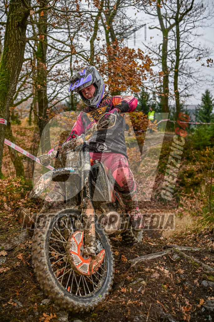 NZ8_4749 | grenznic640