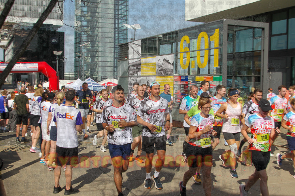 250920_1431_EV4_7063 | Sportfotografie im Rhein-Sieg Kreis, Köln, Bonn, NRW, Rheinland Pfalz, Hessen, etc. Unser Tätigkeitsfeld umfasst den Laufsport vom Volkslauf über den Marathon, Duathlon, Triathon bis zum Ultralauf wie Kölnpfad Ultra oder Schindertrail.