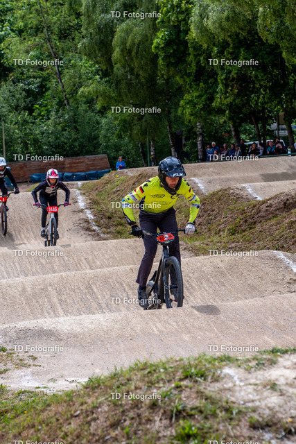 BayBMX2026-05454 | Fotogalerie von Thomas Dettweiler mit Eventbildern und lizenzfreien Fotos. Perfekt als Wandbild, für Büro, Website oder private Nutzung. - Realisiert mit Pictrs.com