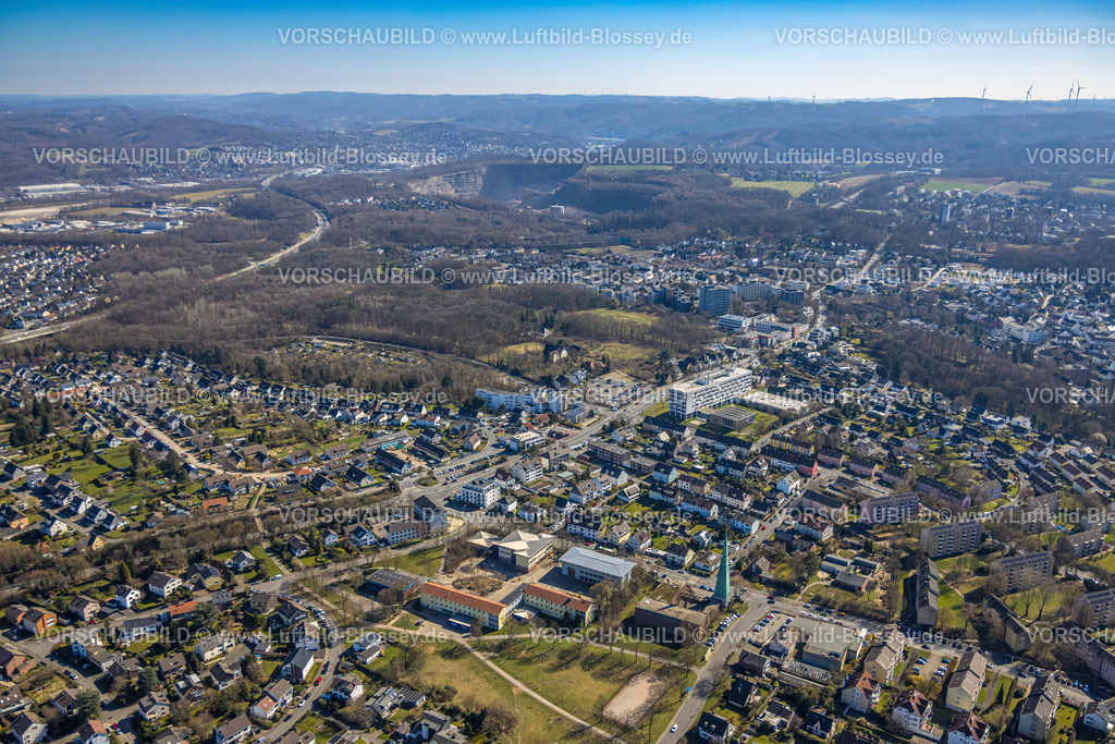 Hagen250303858 | Luftbild, Realschule Halden und KEO-Schule, evang.-luth. Matthäuskirche, Fachhochschule Südwestfalen, hinten FOM Hochschule Hochschulzentrum Hagen und DRK-Kreisverband Hagen e.V., Hochhaussiedlung Roggenkamp, Hochschulviertel, Hagen, Ruhrgebiet, Nordrhein-Westfalen, Deutschland