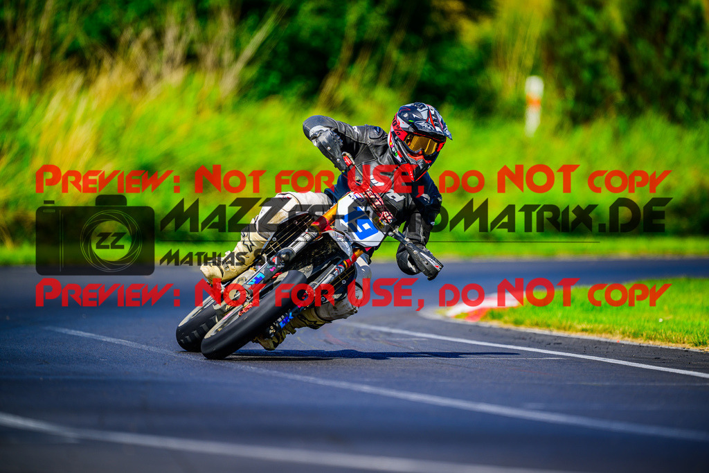 MaZZes_FotoMatrix_240714_6007705_8119 | S2